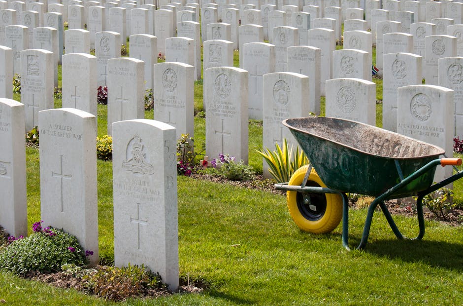 Rubbish collection tips for visitors at West Norwood Cemetery